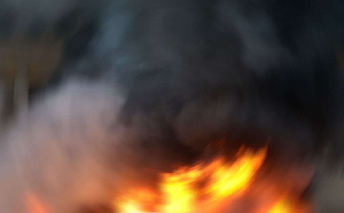 Pakistan Intihar Saldırısının Ardından Afganistan\'ı Bombaladı