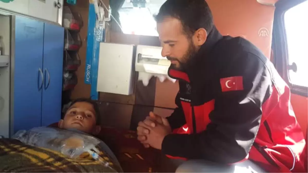 Suriye\'de Bacakları Kopan Çocuğa Ihh Sahip Çıktı - Hatay