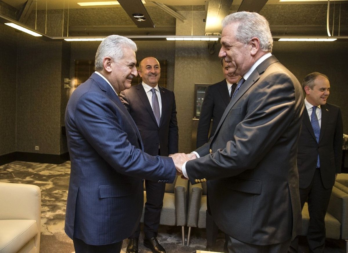 Başbakan Binali Yıldırım, AB Komiseri Avramopoulos ile Görüştü