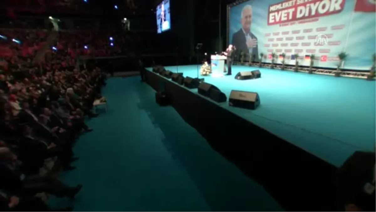 Başbakan Yıldırım: "Pensilvanya\'da Oturan Terörist Başını da Evelallah Getireceğiz, Hesabını...