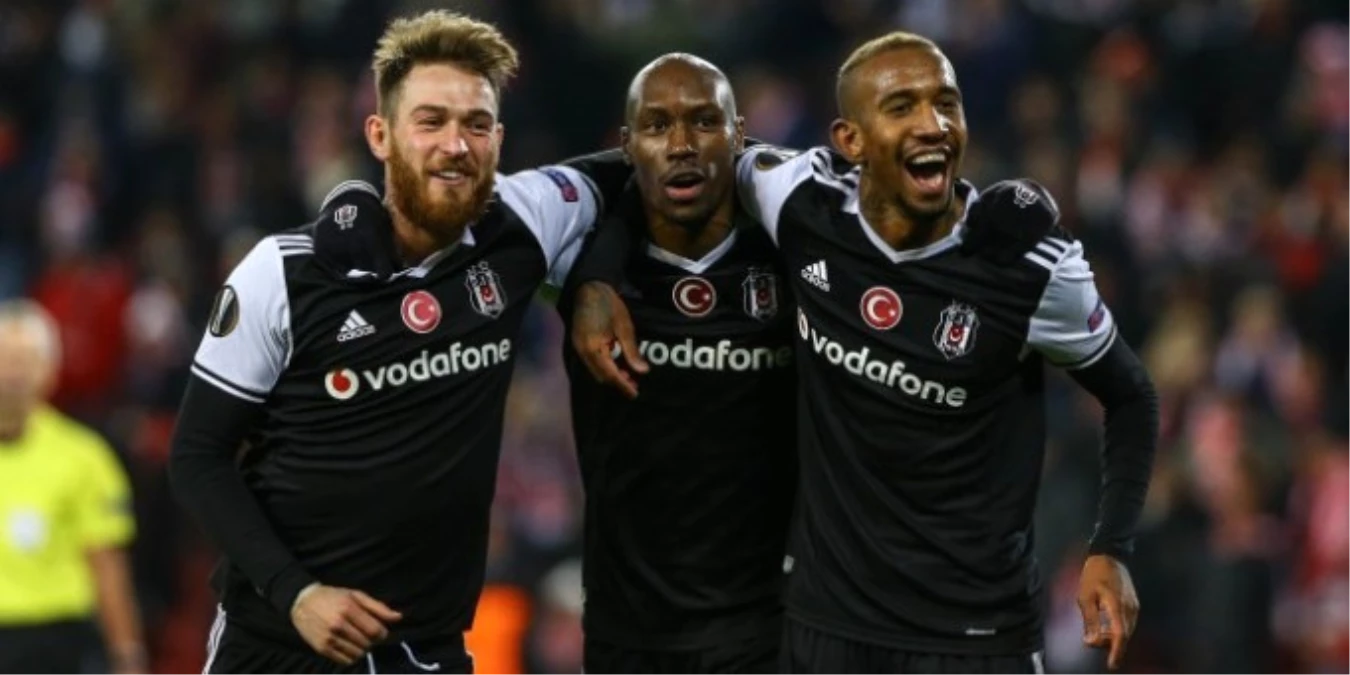 Beşiktaş, Atiba Hutchinson İçin Yeni Sözleşme Hazırlığı Yapıyor