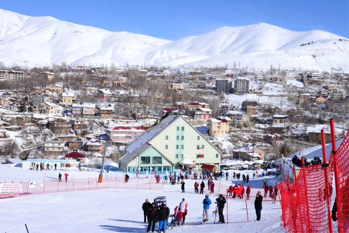 Bitlis\'te Kar ve Kayak Festivali Başladı