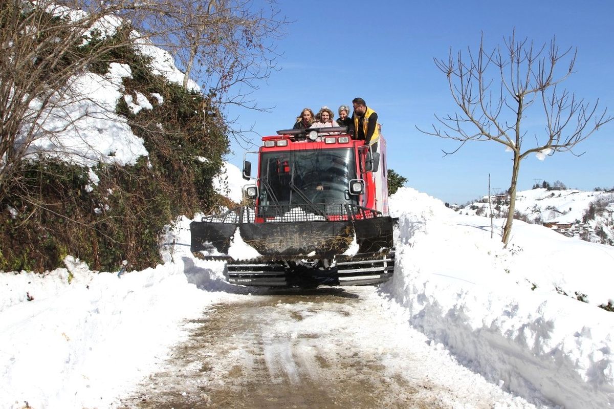 Böbrek Hastası Kar Ambulansıyla Kurtarıldı