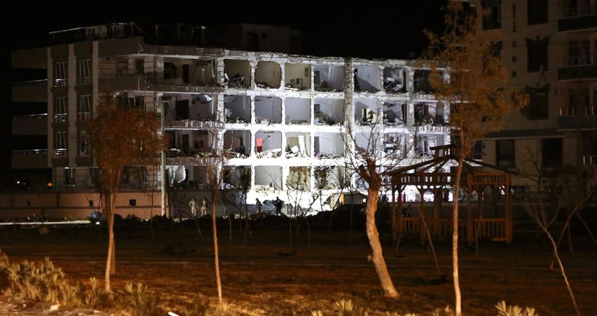 Şanlıurfa\'da Bombalı Saldırı: 2 Şehit 17 Yaralı