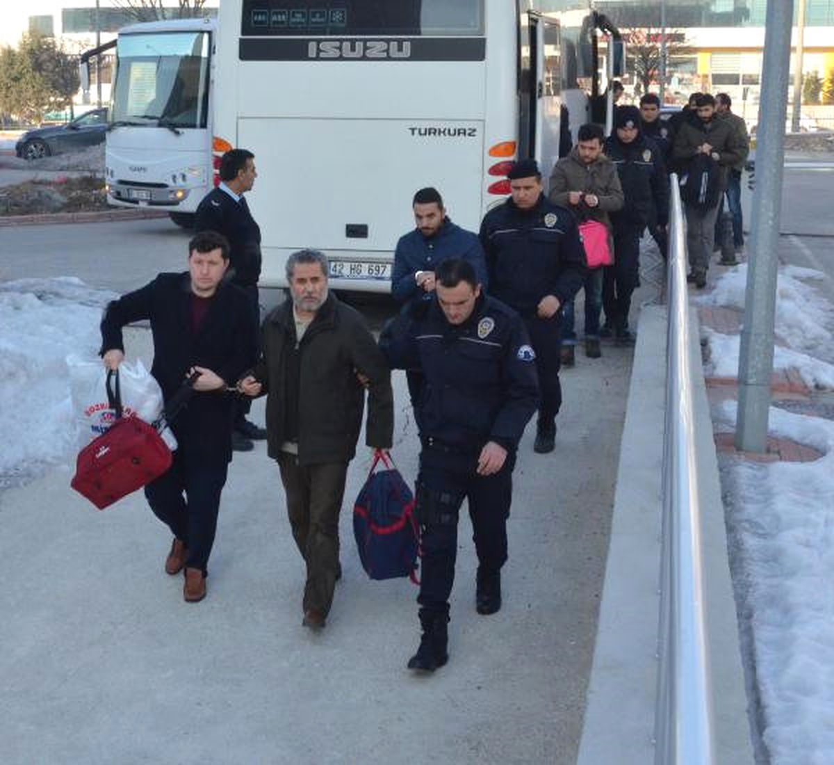 Fetö/pdy\'nin İmamlarına\' Yönelik Operasyonda 23 Tutuklama
