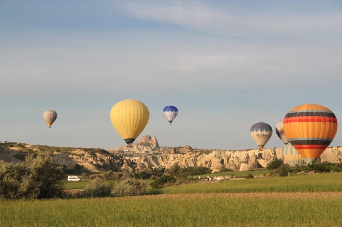 Kapadokya\'da Balon Kazası; 1 Turist Öldü (2)