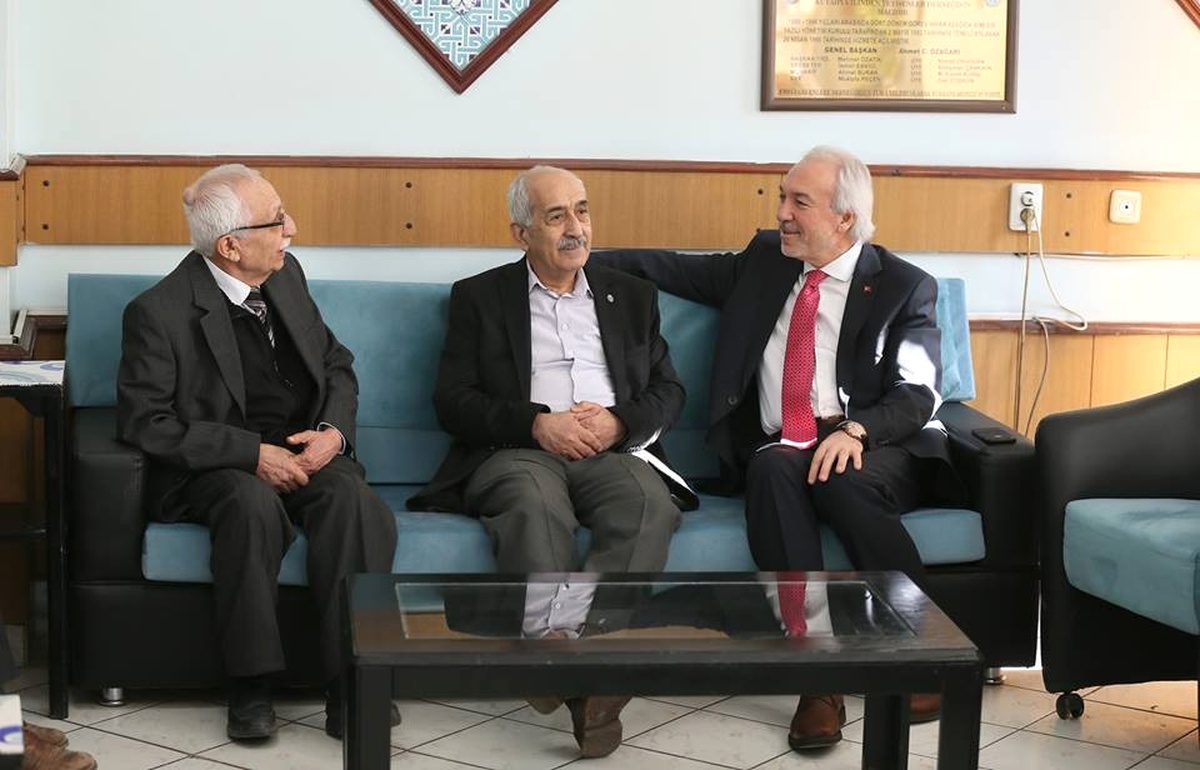 Kütahya İlinden Yeşişenler Derneğine Ziyaret