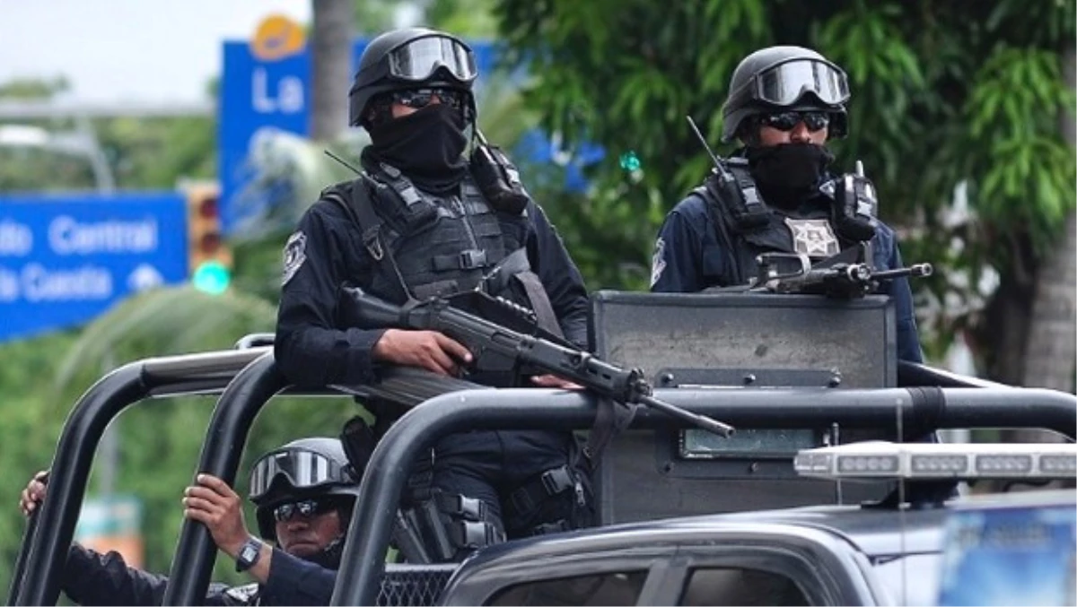 Meksika\'da Çatışma: 9 Ölü