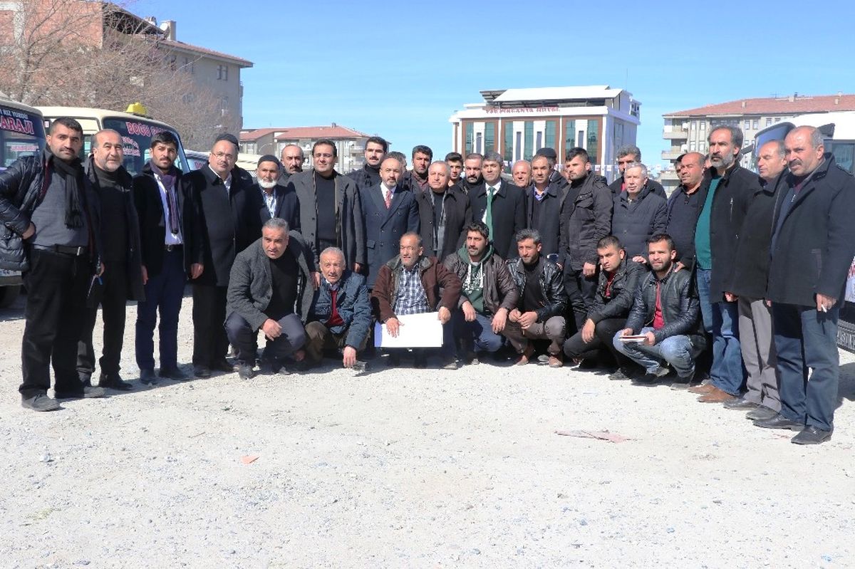 Minibüs ve Servisçi Esnafından Mitinge Ücretiz Servis