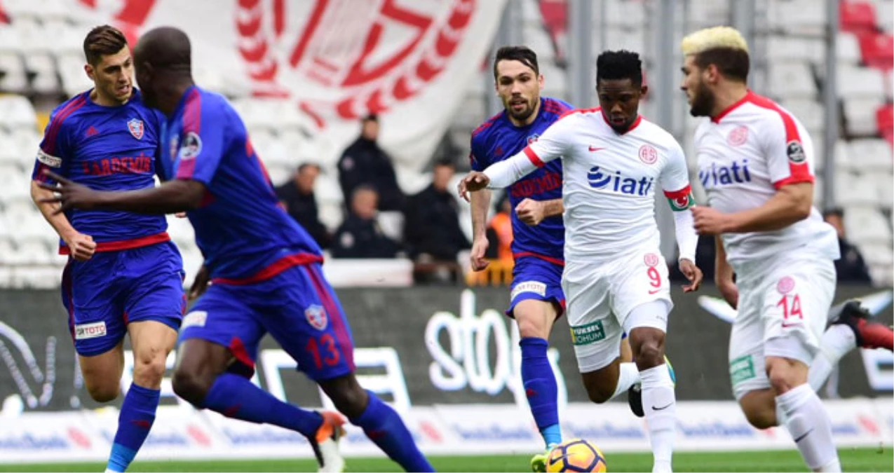 Süper Lig\'de Antalyaspor, Kardemir Karabükspor\'u 1-0 Yendi