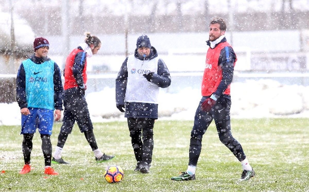 Trabzonspor\'da Aytemiz Alanyaspor Maçı Hazırlıkları