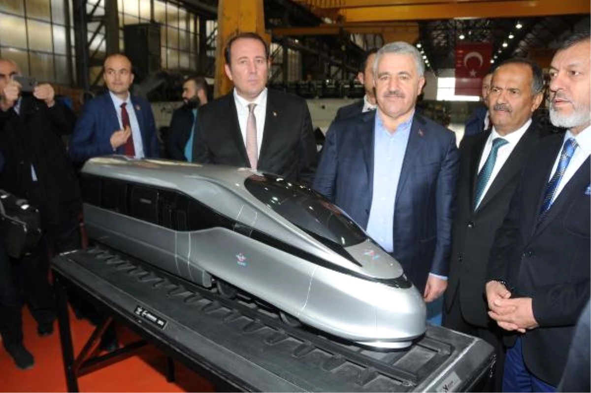 Bakan Arslan: Yüksek Hızlı Tren\'i Bizzat Kendimiz Yapacağız