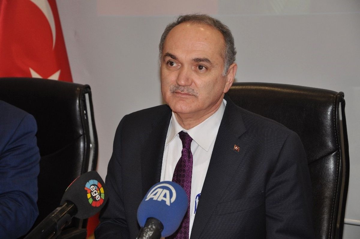 Bakan Özlü\'den "Evet" Demek İçin İki Neden