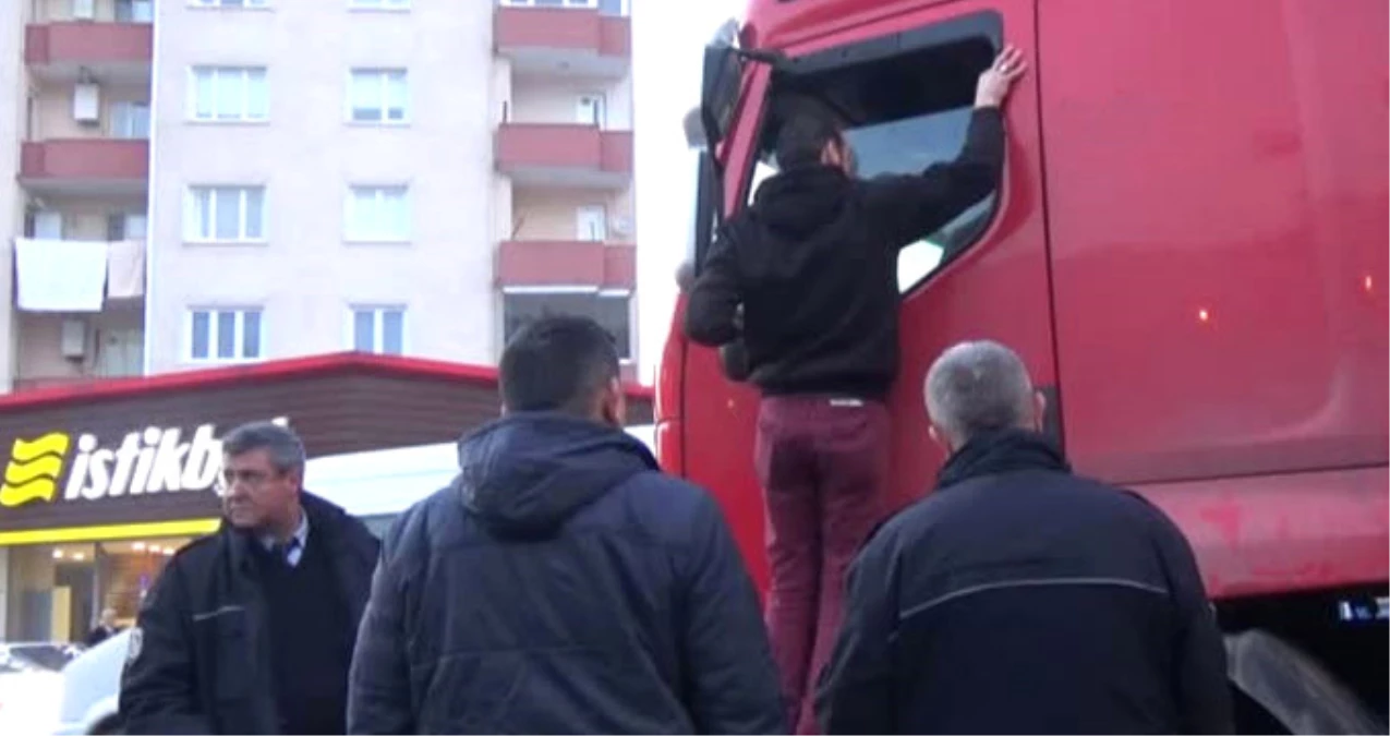 Bunalıma Giren TIR Sürücüsü Kurusıkı Silahla İntihar Etmek İstedi