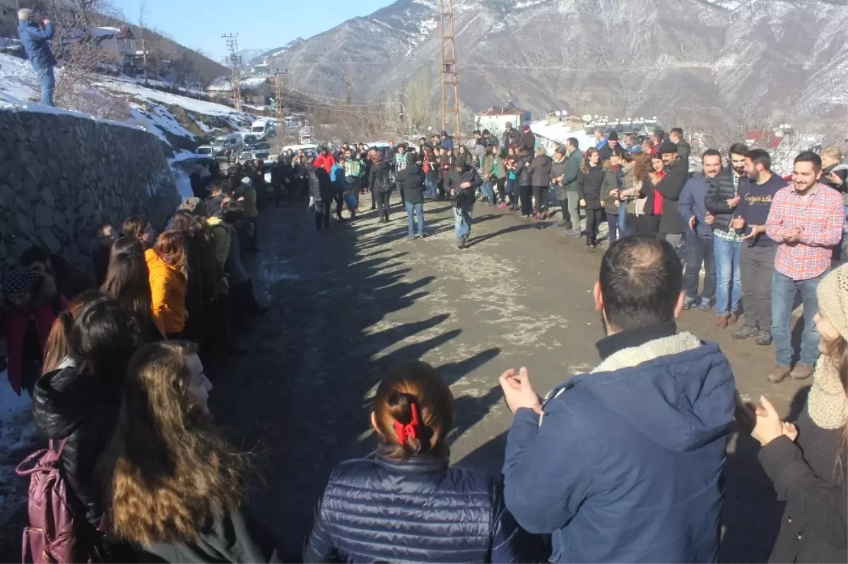 Cerrattepe Olaylarının Yıl Dönümünde Horonlu Protesto