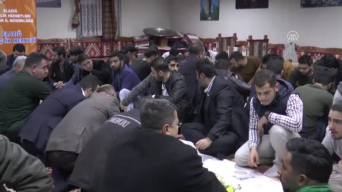 Elazığ\'da "Kardeşlik Sofrası" Kuruldu
