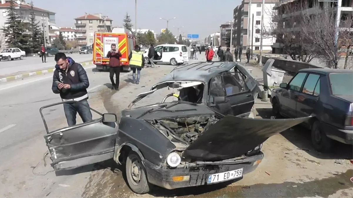 Konya\'da Zincirleme Trafik Kazası: 3 Yaralı