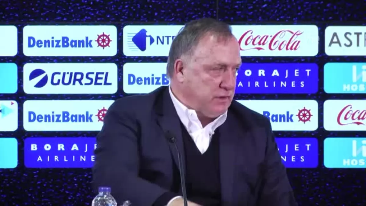 Maçın Ardından - Dick Advocaat - Istanbul (2)