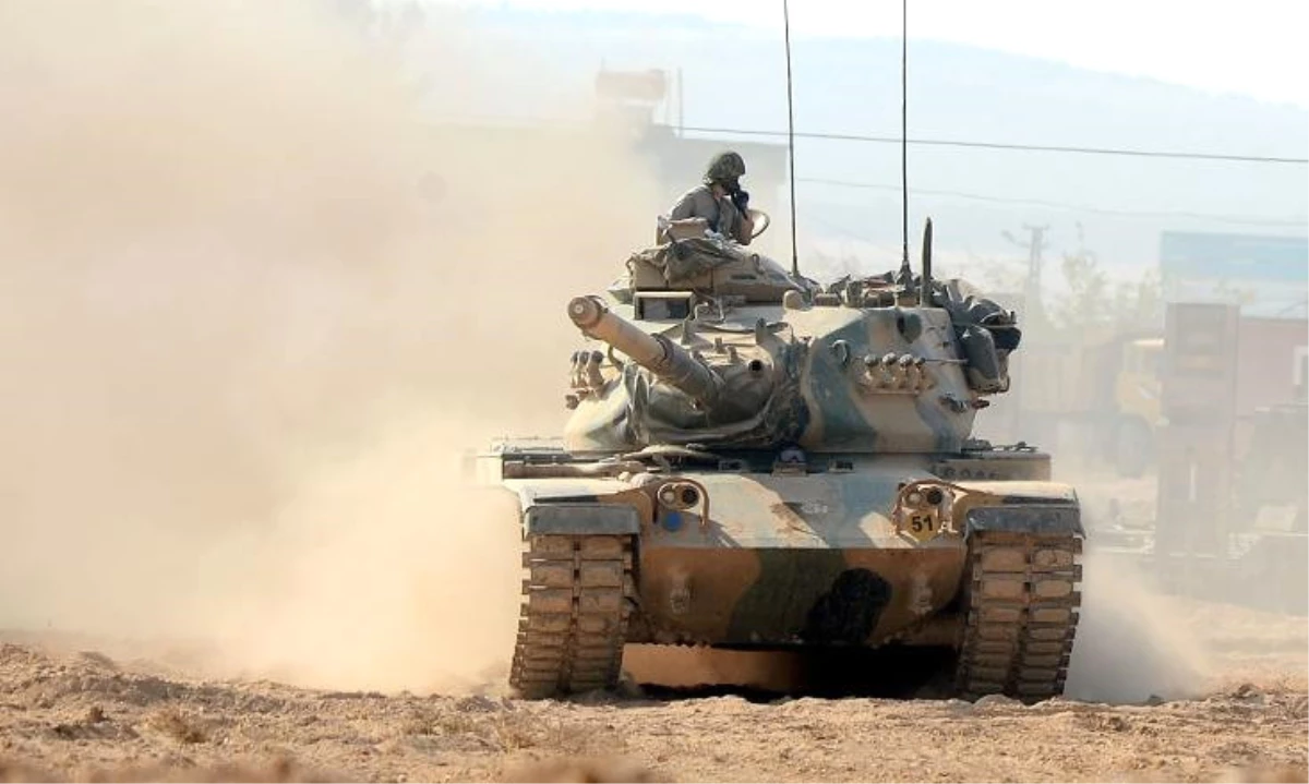 Türk Silahlı Kuvvetlerince Suriye\'nin Kuzeyindeki Terör Hedeflerine Yönelik Devam Eden Fırat...