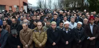 84 Gündür Yaşam Mücadelesi Veren Polis Memuru Son Yolculuğuna Uğurlandı