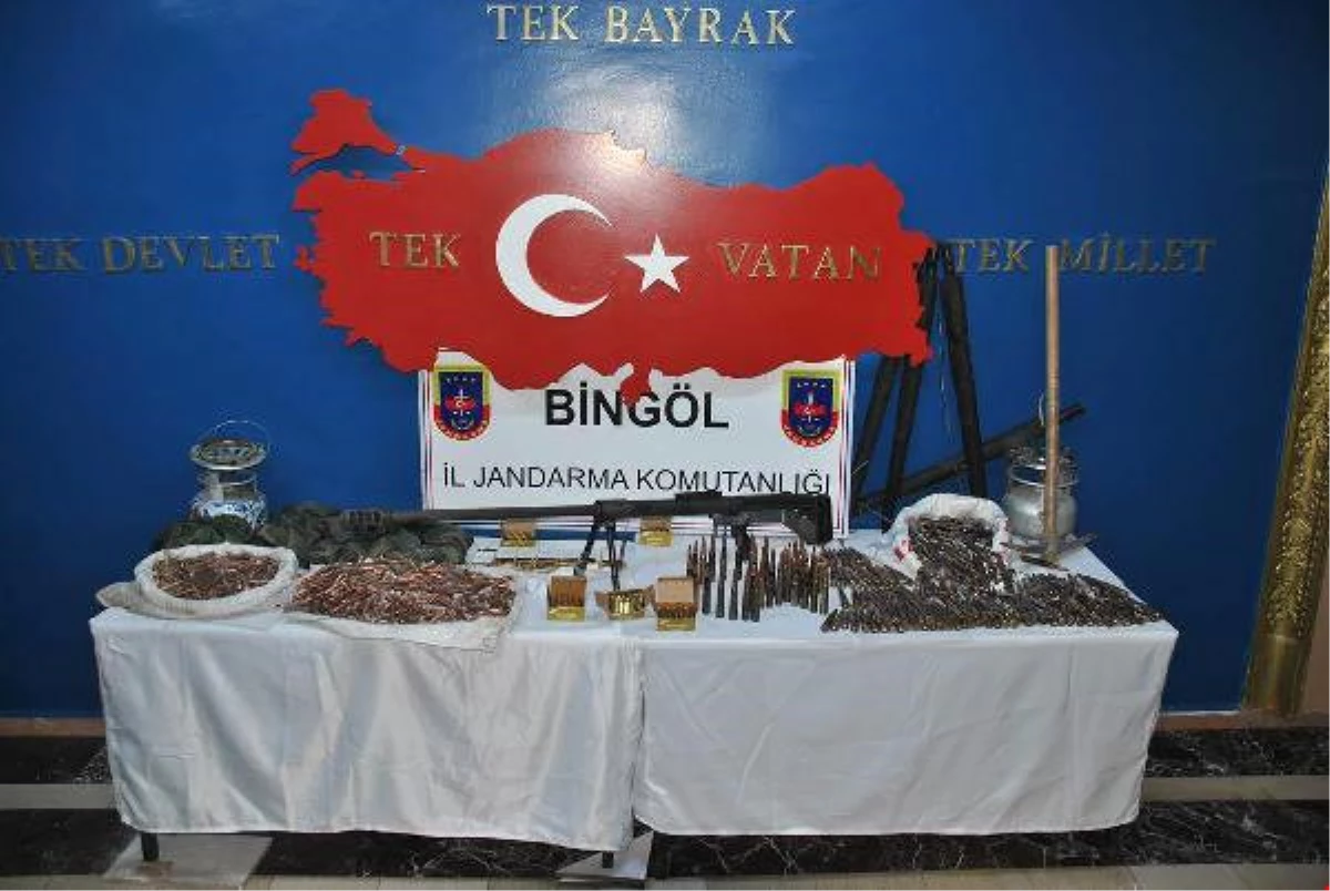 Bingöl\'de 1.5 Ton Gübre ve 500 Kilo Patlayıcı Ele Geçti