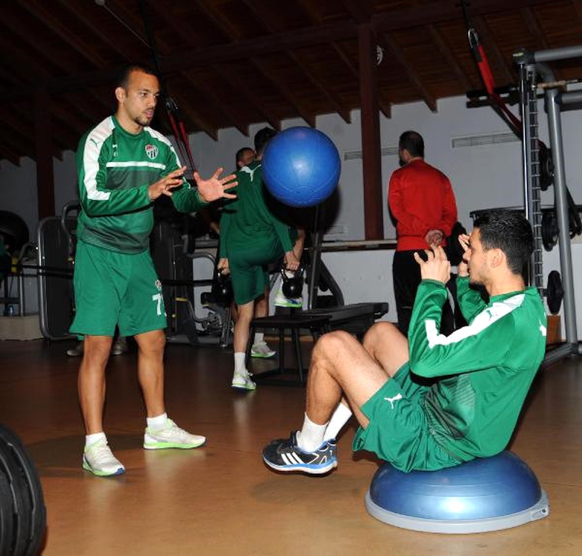 Bursaspor Salonda Çalıştı