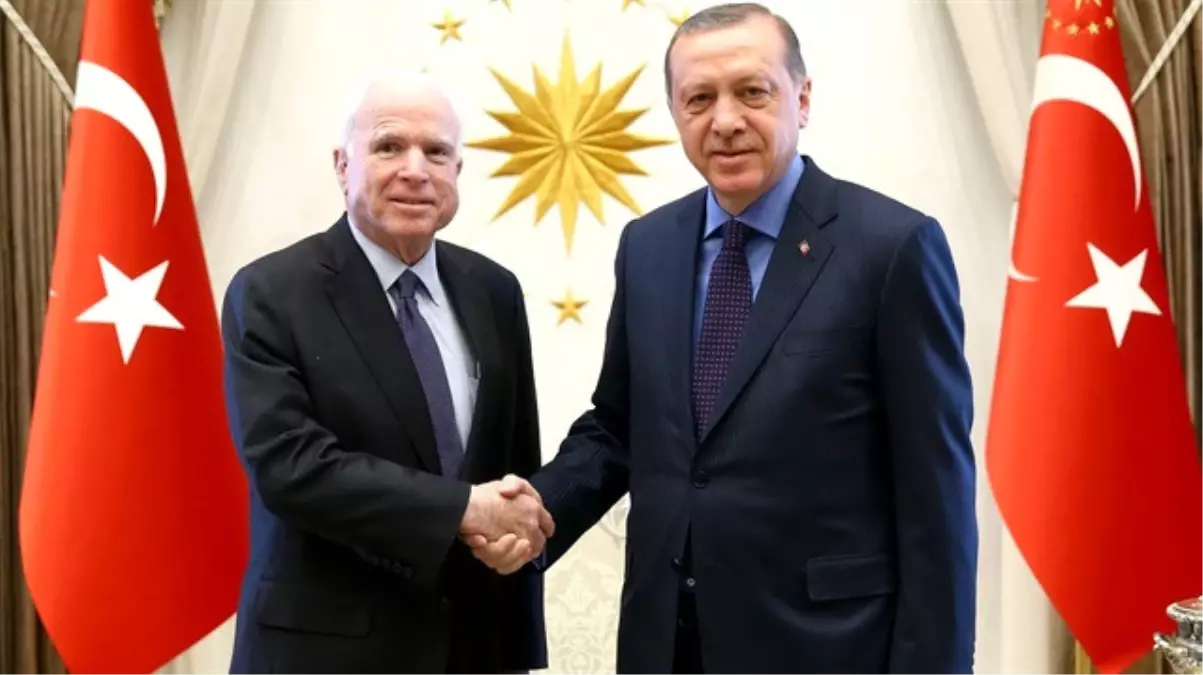 Cumhurbaşkanı Erdoğan, ABD\'li Senatör Mccain\'i Kabul Etti