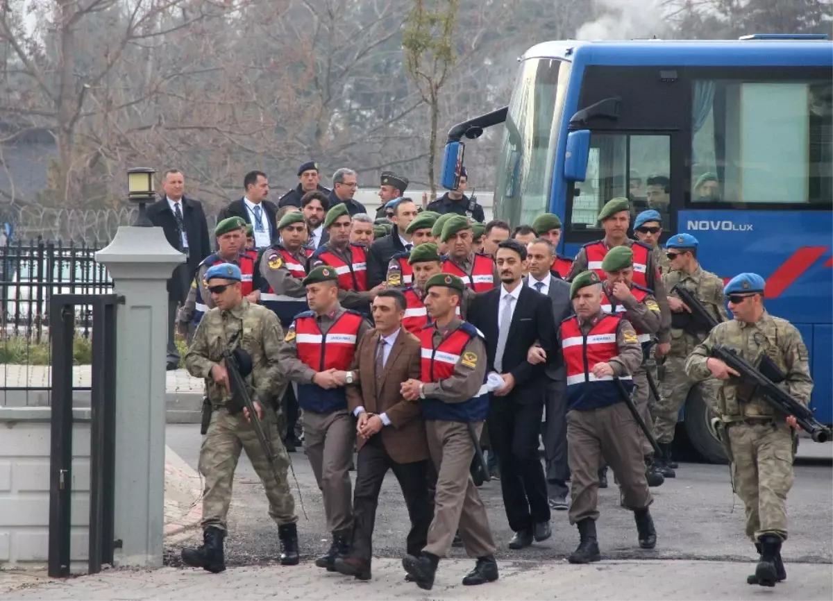 Cumhurbaşkanına \'Suikast\' Timinin Yargılaması Başladı