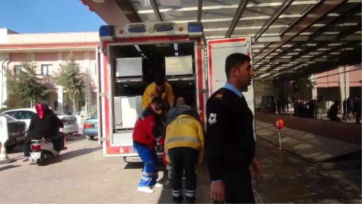 Dha Yurt;el Bab\'da Yaralanan 8 Öso Askeri Kilis\'e Getirildi