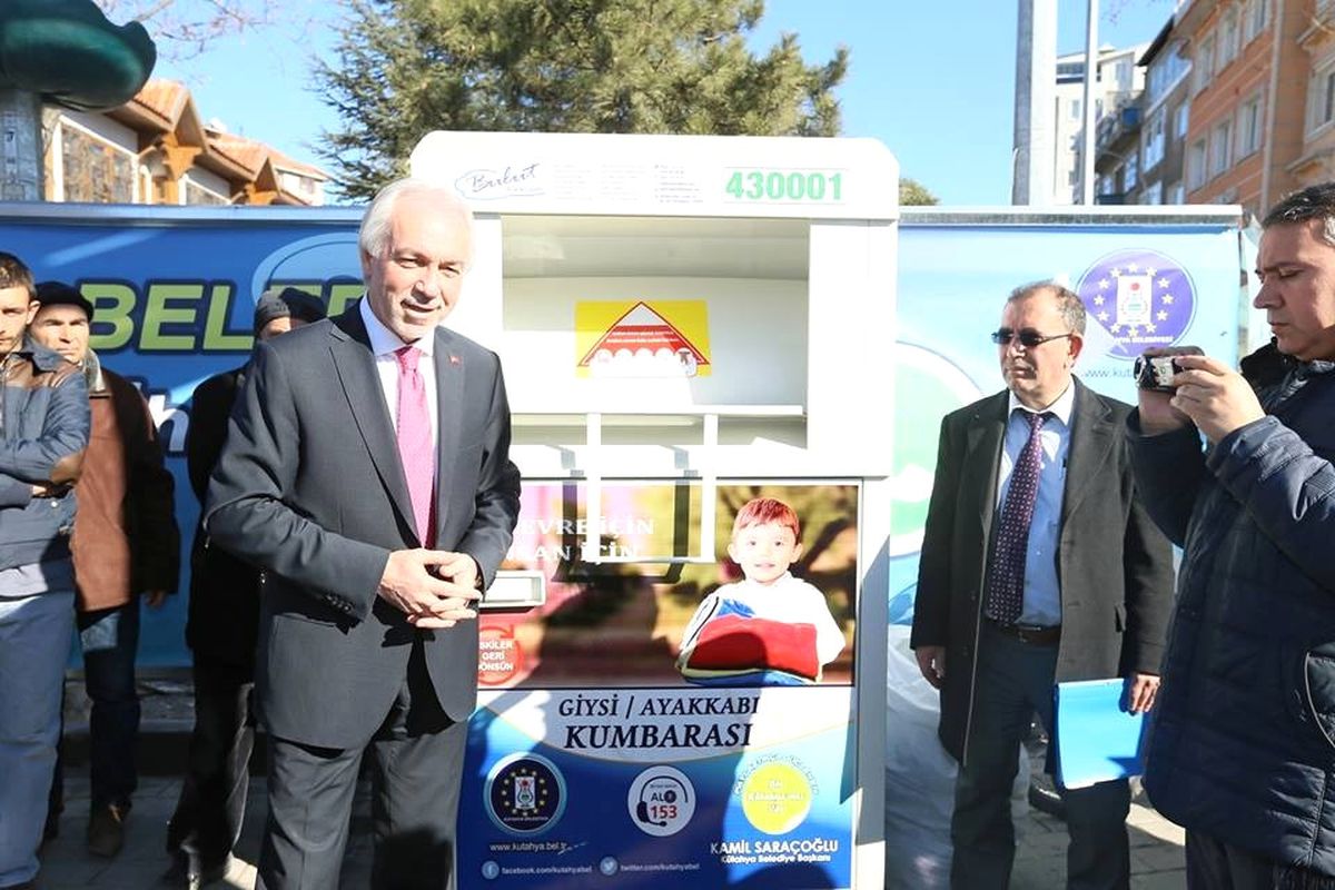 Kullanılmış Giysi ve Ayakkabılar Kumbaraya
