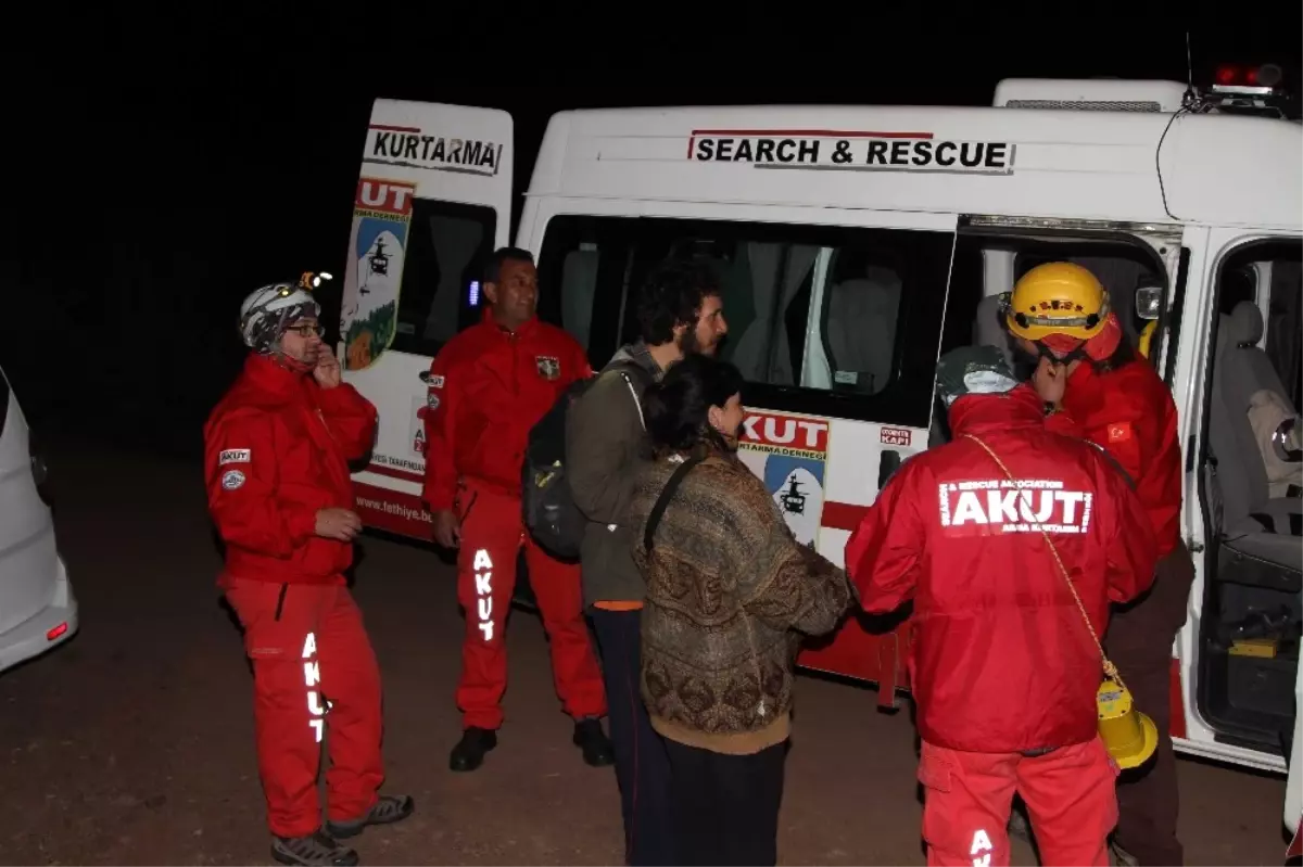 Ormanlık Alanda Kaybolan 2 Kişiyi Akut Buldu