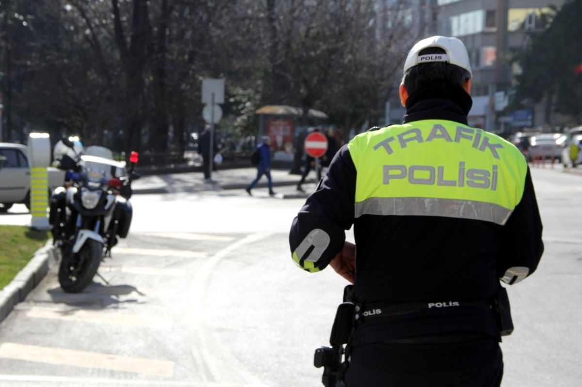 Samsun\'da Kasksız Motosiklet Sürücülerine Ceza Yağdı