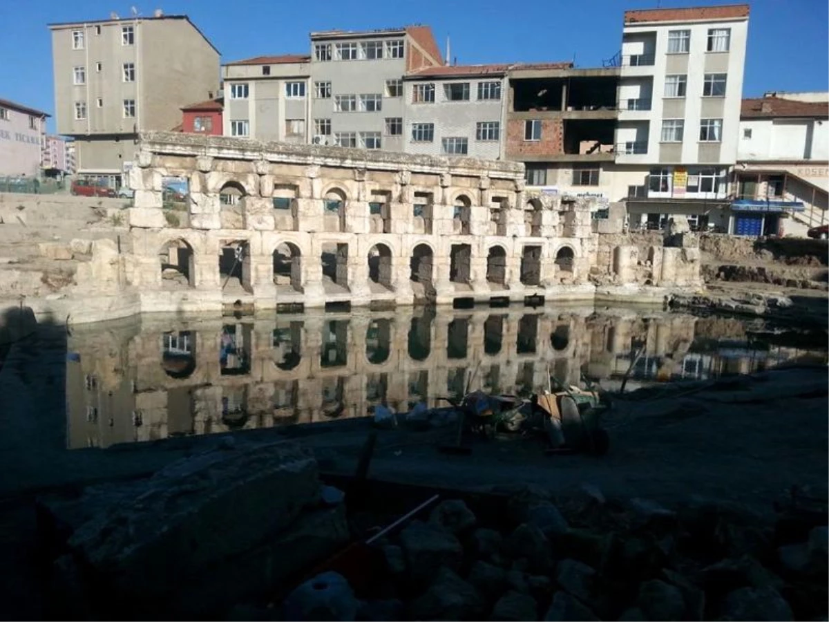 Sarıkaya Roma Hamamı Turizme Kazandırılacak