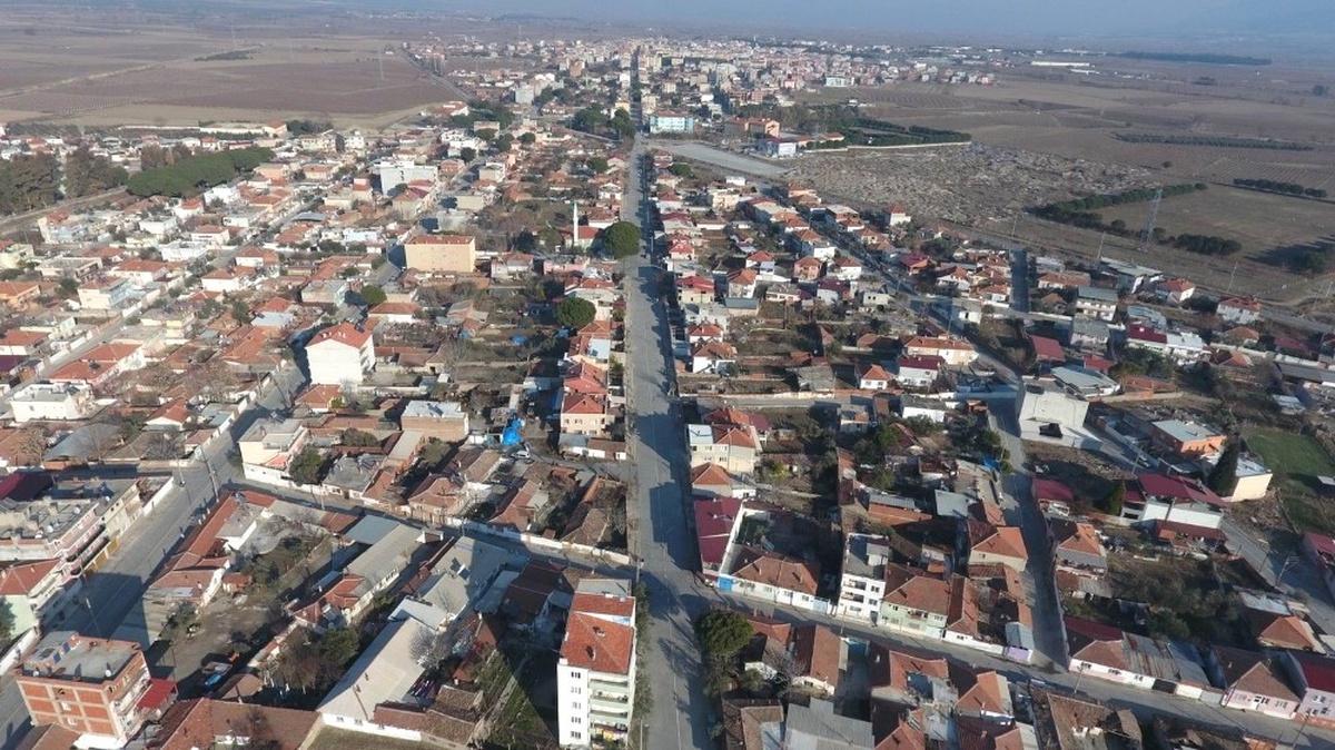Saruhanlı\'da 60 Yıllık Arazi Sorunu Çözülüyor