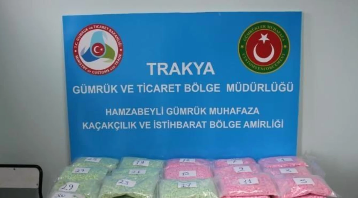 Türkiye\'ye 100 Bin Uyuşturucu Hap Sokmak İsterken Yakalandı