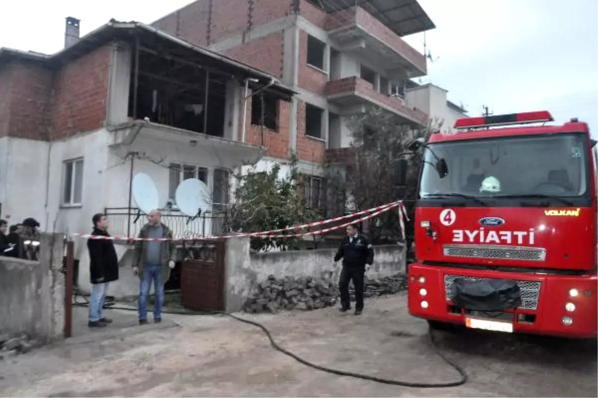 Yangında 15 Aylık Bebek Yanarak Can Verdi