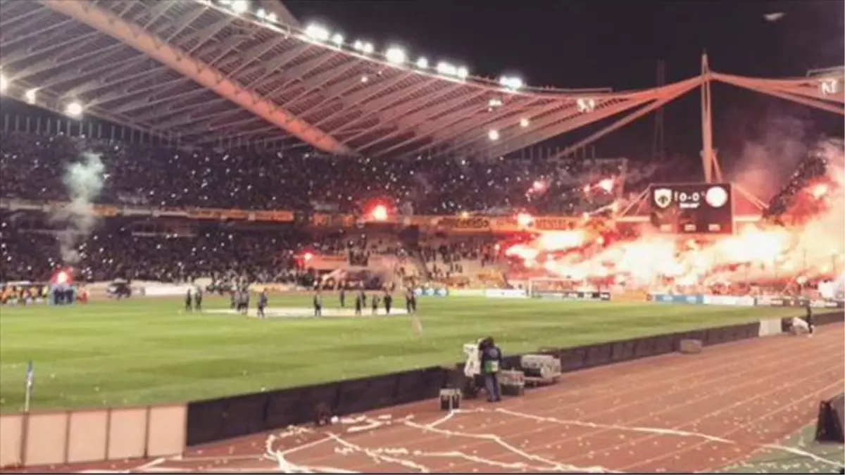 Aek-Olimpiakos Maçı Tribün Atmosferi!