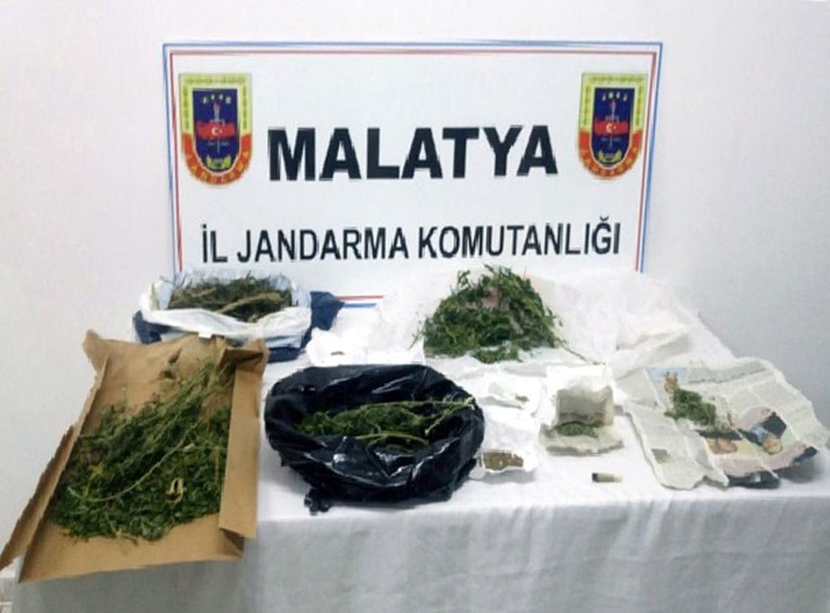 Aranan Fetö\'cü Yol Kontrolünde Yakalandı