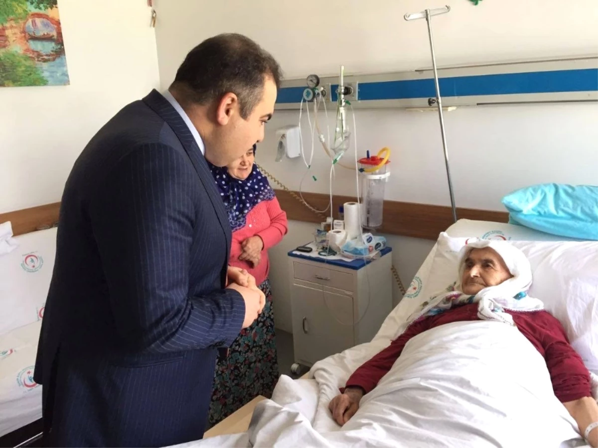 Başkan Erener\'den Hasta Ziyaretleri