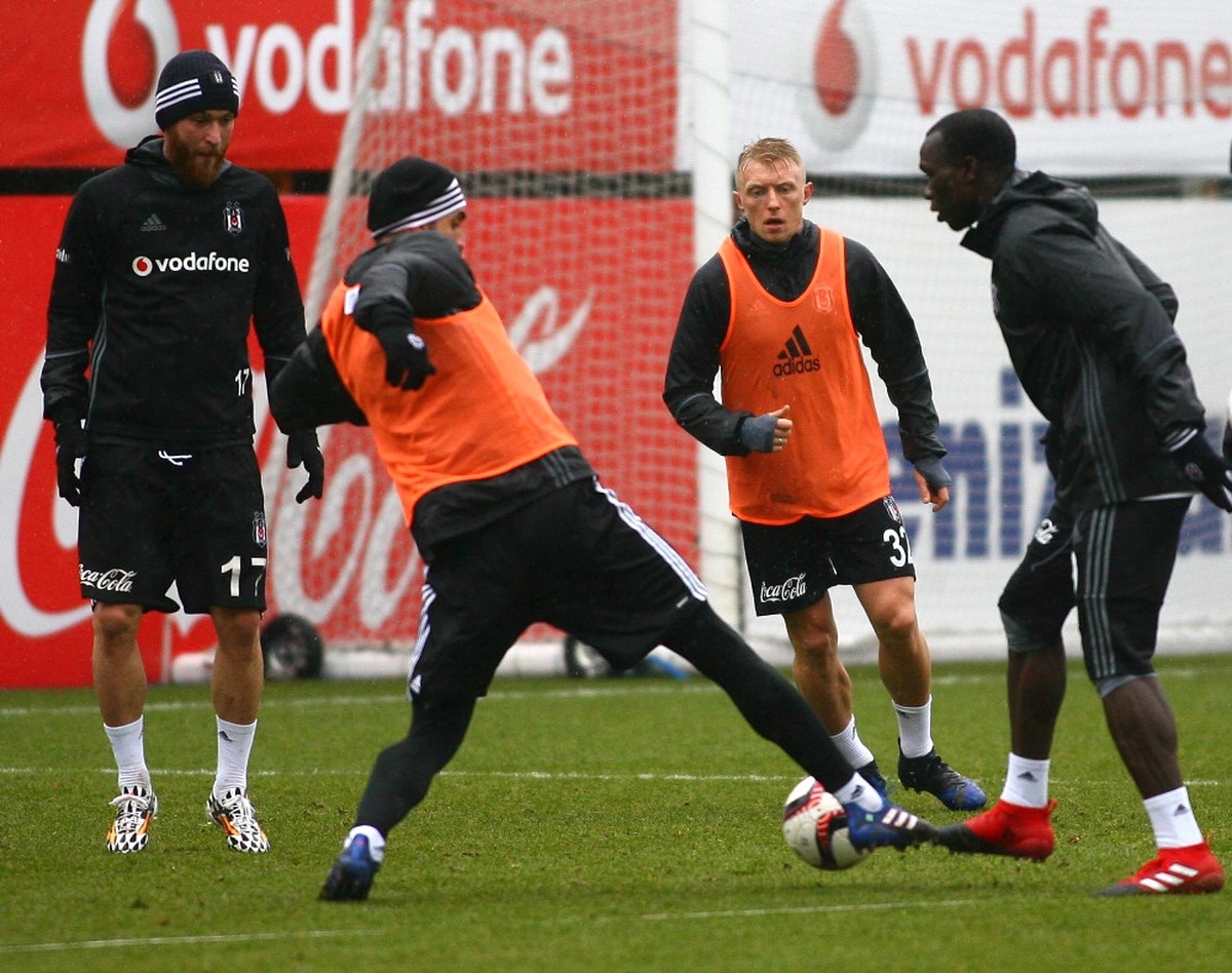 Beşiktaş\'ta Hapoel Beer-Sheva Maçı Hazırlıkları