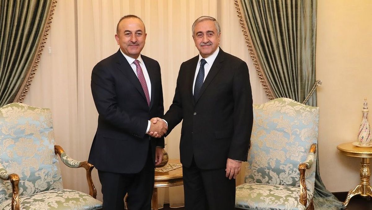Çavuşoğlu, Akıncı ile Görüştü