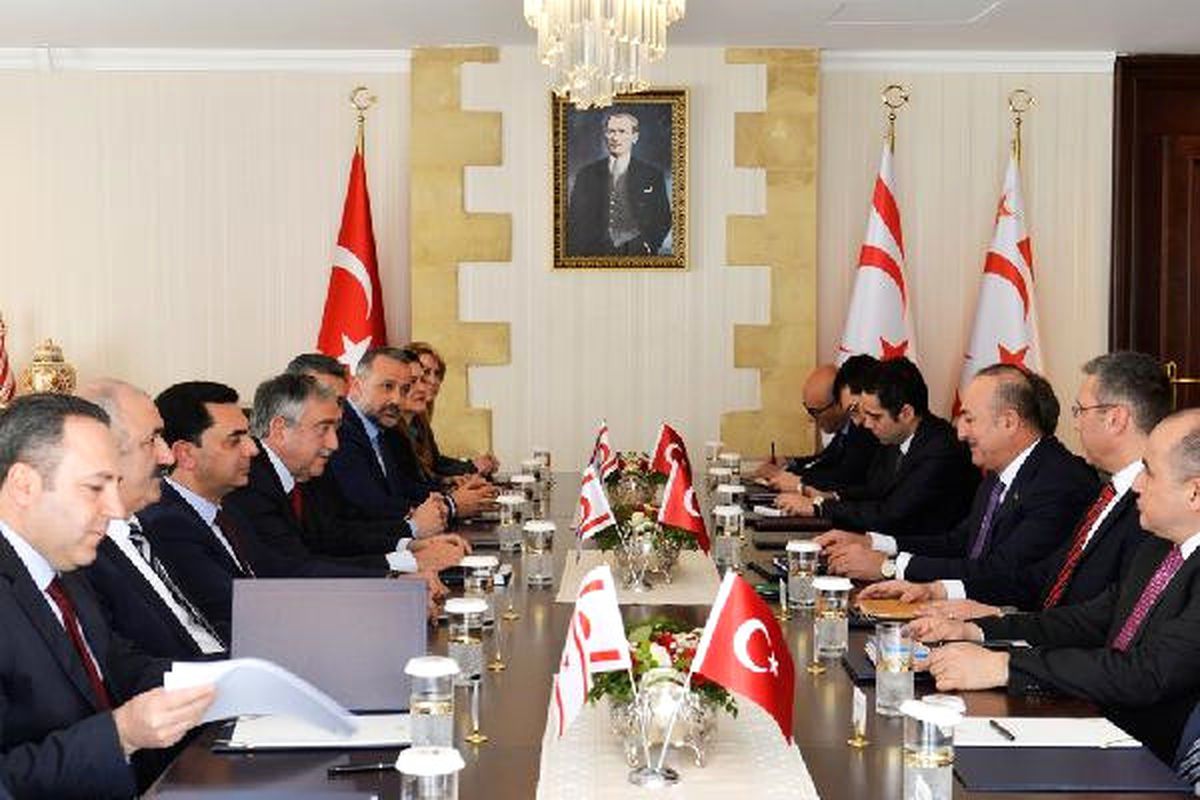 Dışişleri Bakan Çavuşoğlu KKTC\'de Temaslarını Sürdürüyor