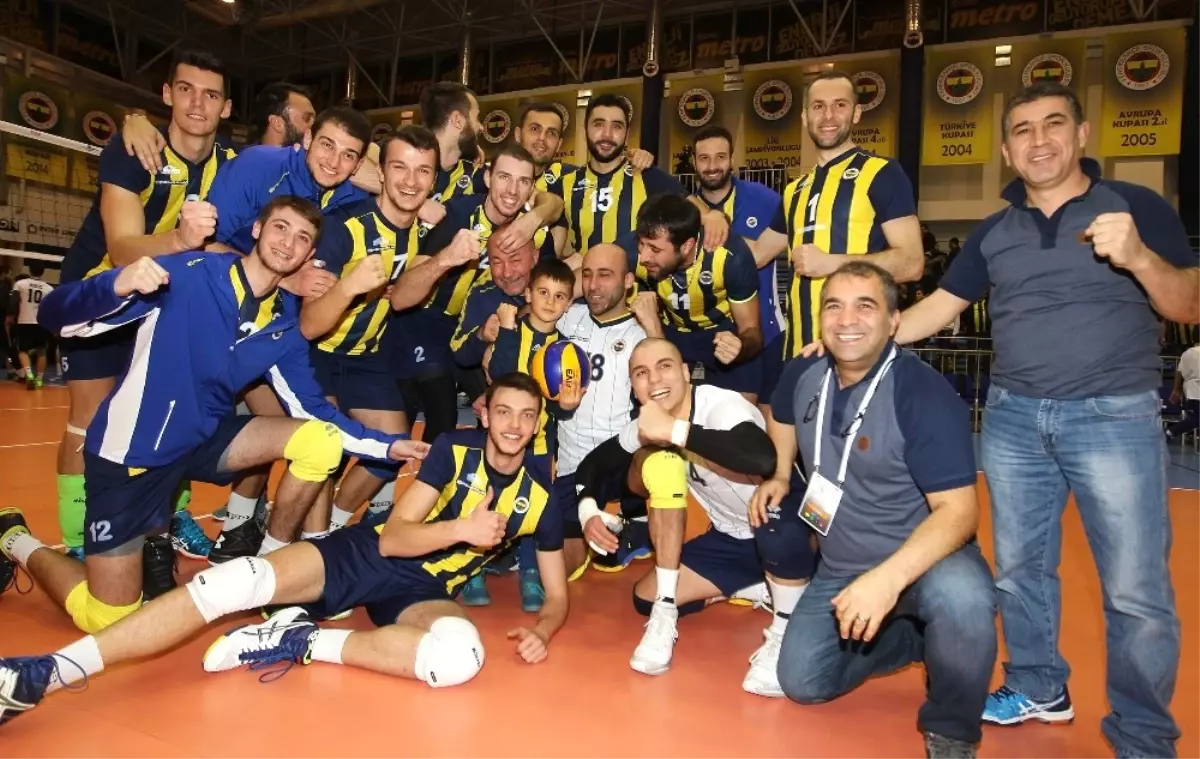 Filede Derbi Fenerbahçe\'nin