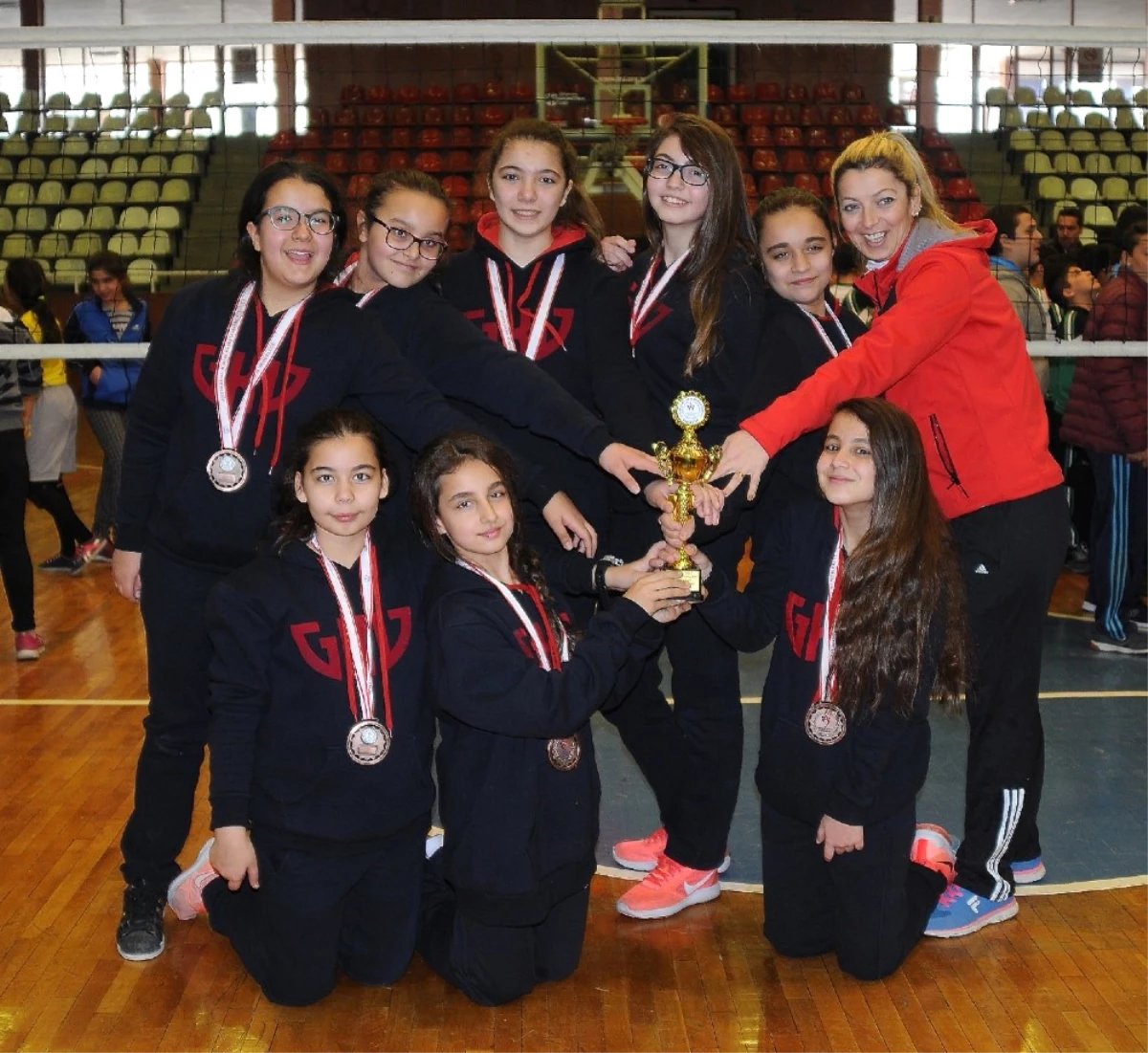 Gaziantep Kolej Vakfı\'nın Voleybol Başarısı