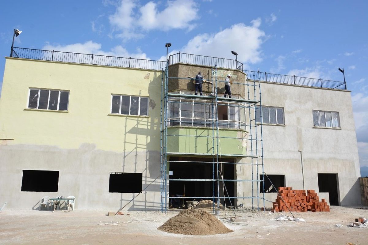 Hamzabeyli\'nin Eski Garajı Çok Amaçlı Salon Oluyor