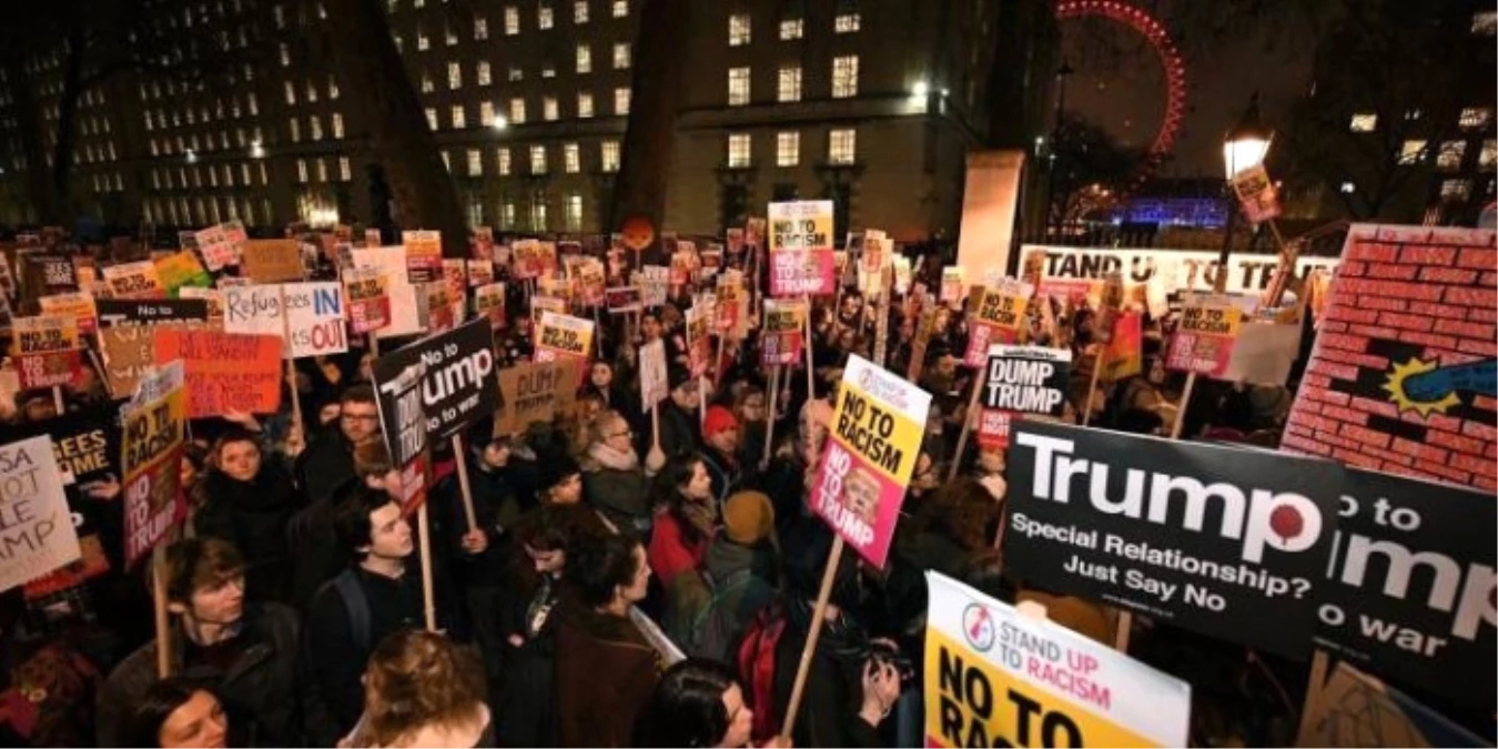 İngiltere\'de \'Trump\'ın Ziyaretine Hayır\' Protestosu