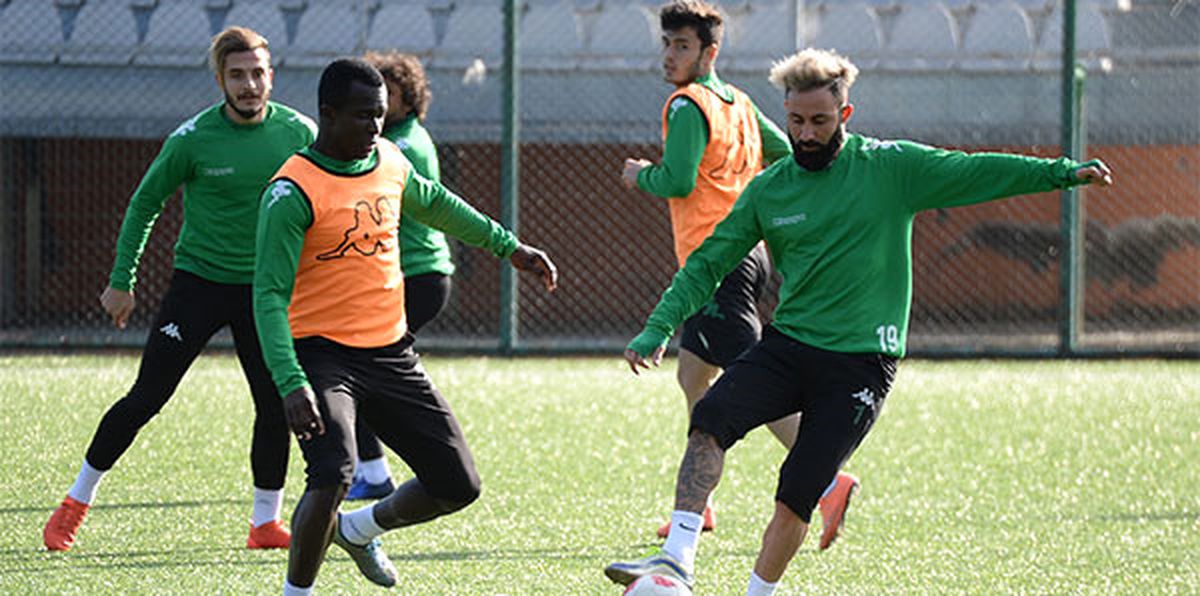 Şanlıurfaspor Deplasmanda İlk Peşinde