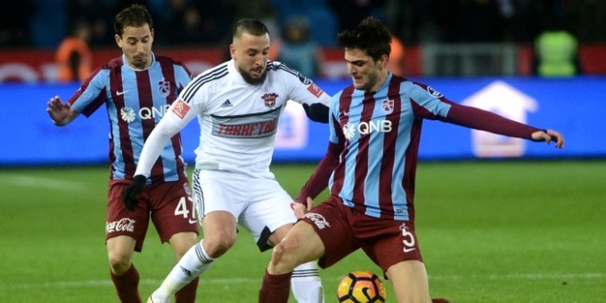 Trabzonsporlu Futbolcudan Süper Lig Rekoru!