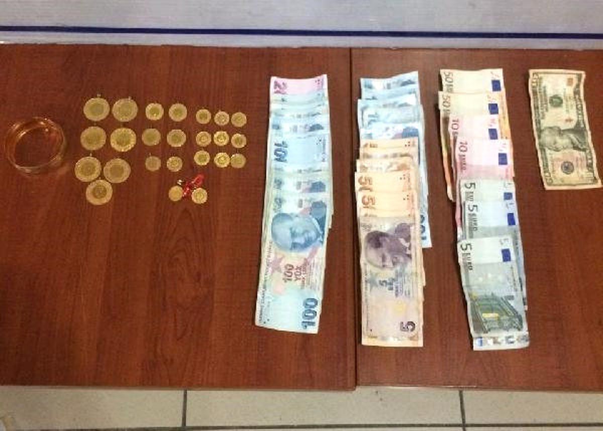 Yaşlı Kadını Dolandıran 2 Kişi Yakalandı