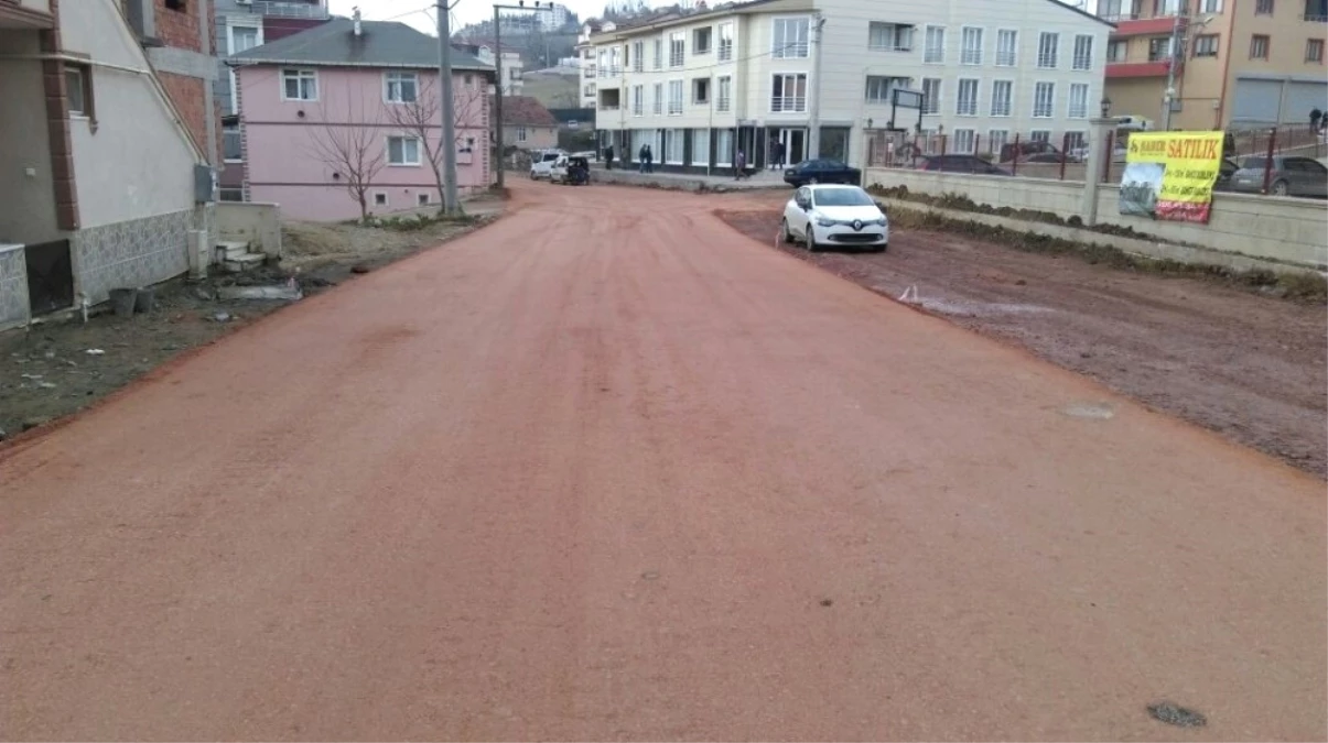 Yeşilova Halide Edip Adıvar Caddesi Yenileniyor